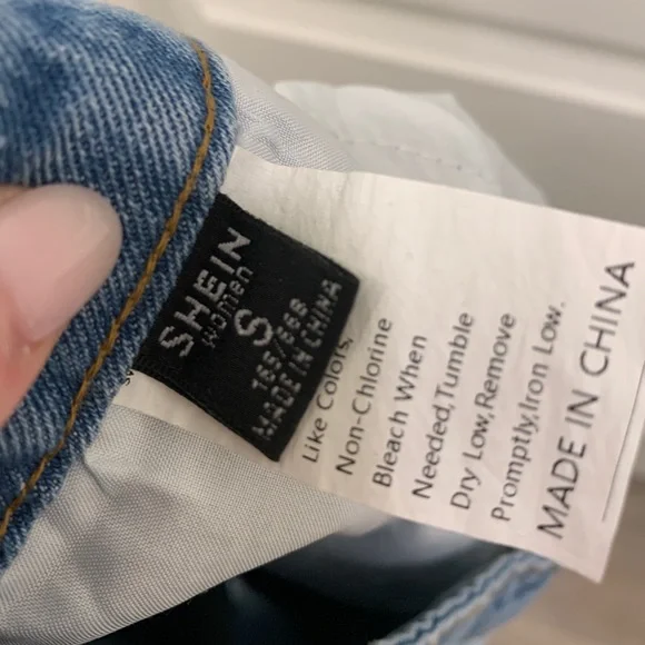 SHEIN high waisted jean shorts - Picture 3 of 3